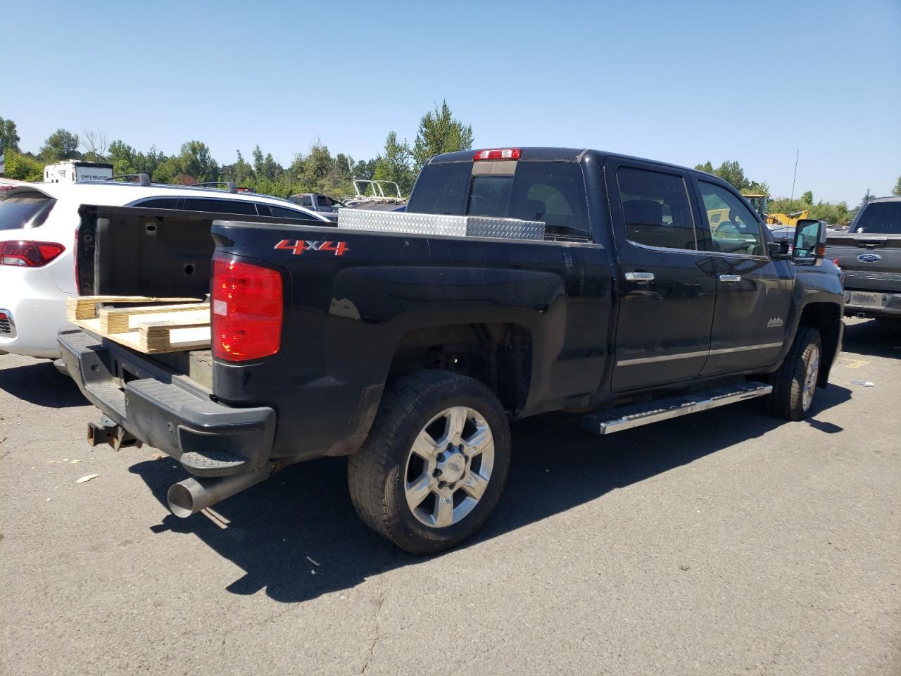 2018 CHEVROLET Silverado
