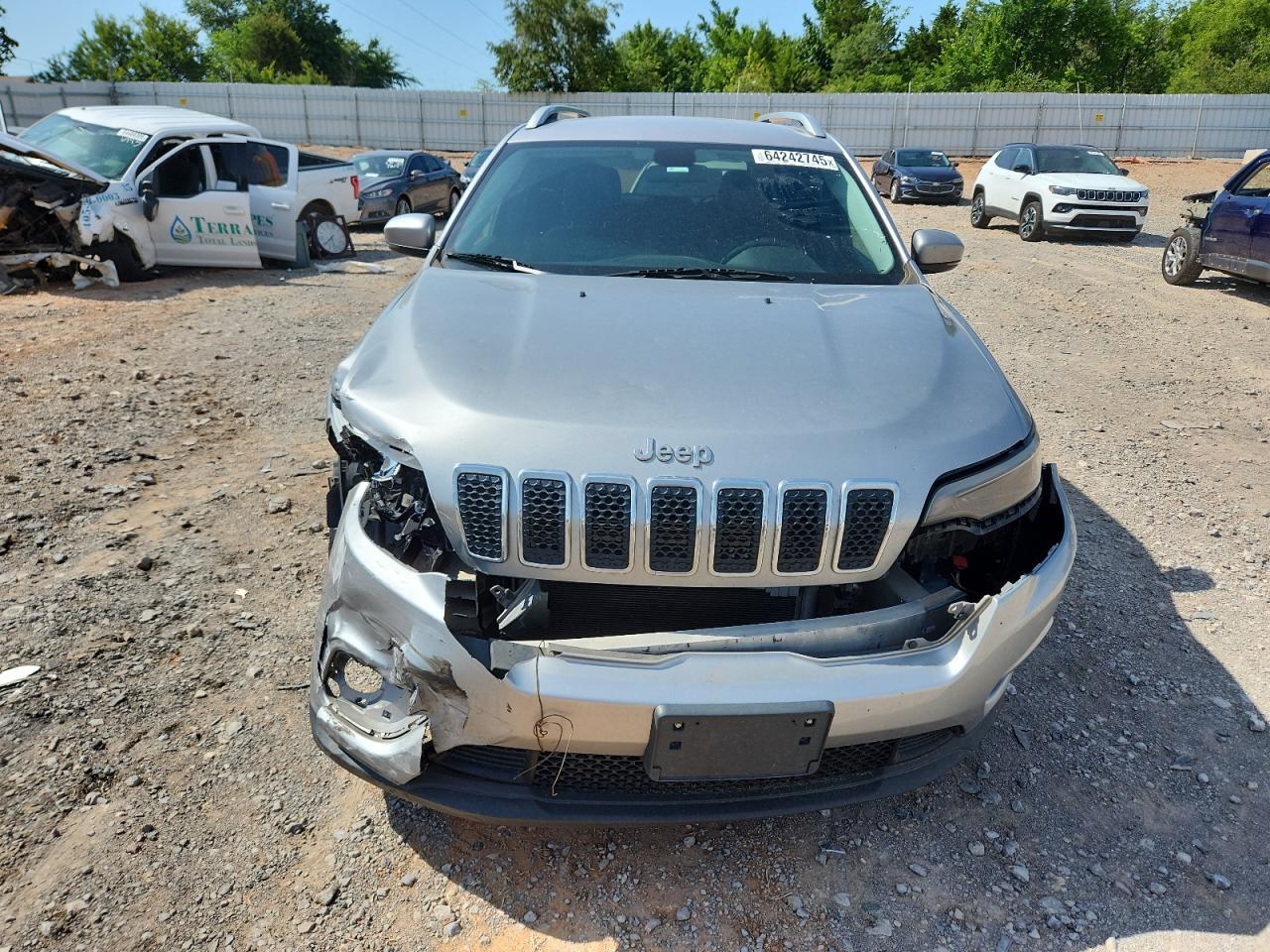 2019 JEEP CHEROKEE