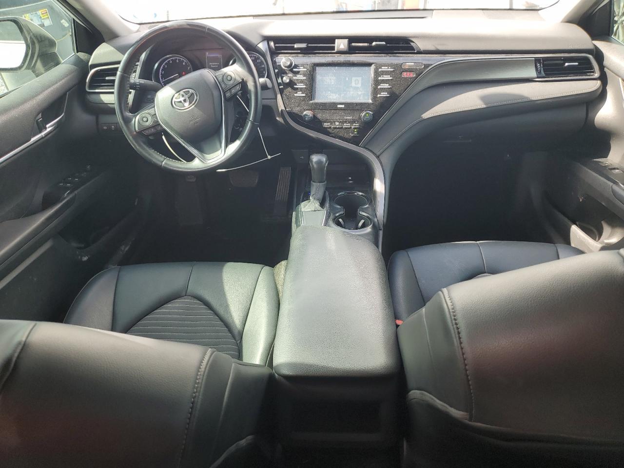 2020 TOYOTA CAMRY