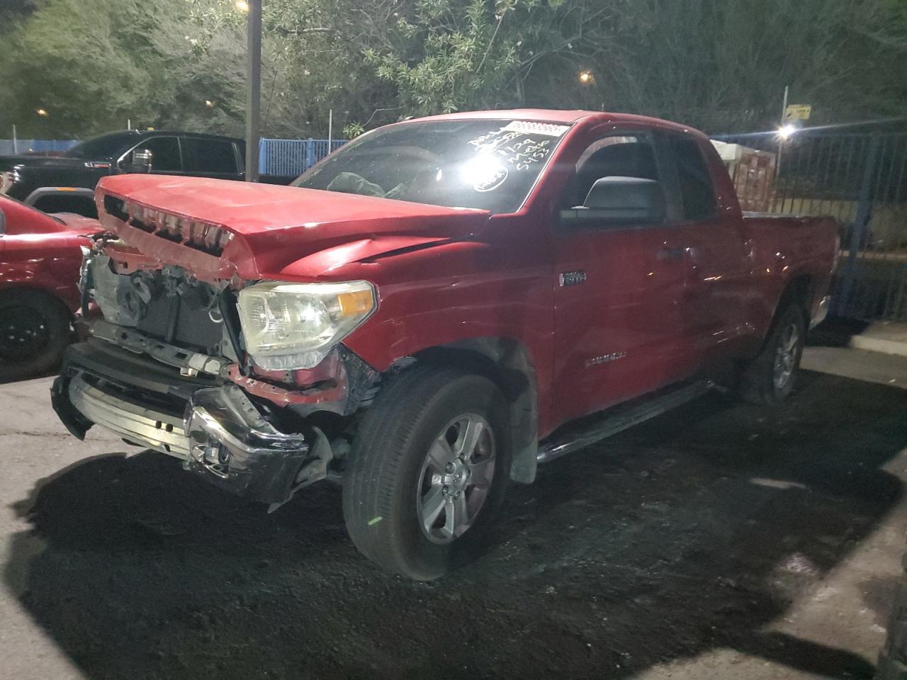 2014 TOYOTA TUNDRA