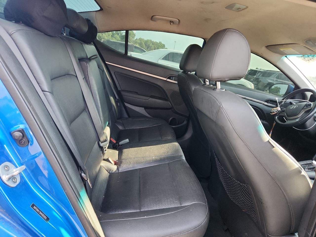 2017 HYUNDAI ELANTRA