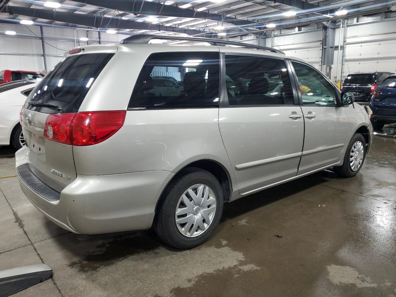 2006 TOYOTA SIENNA