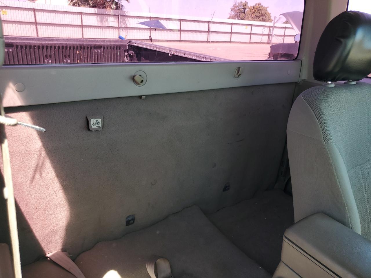 2004 NISSAN Frontier