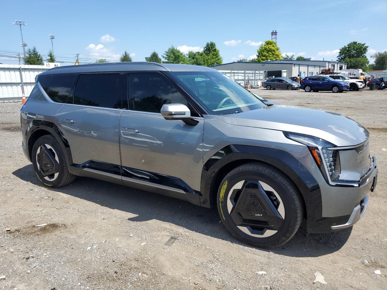 2024 KIA EV9