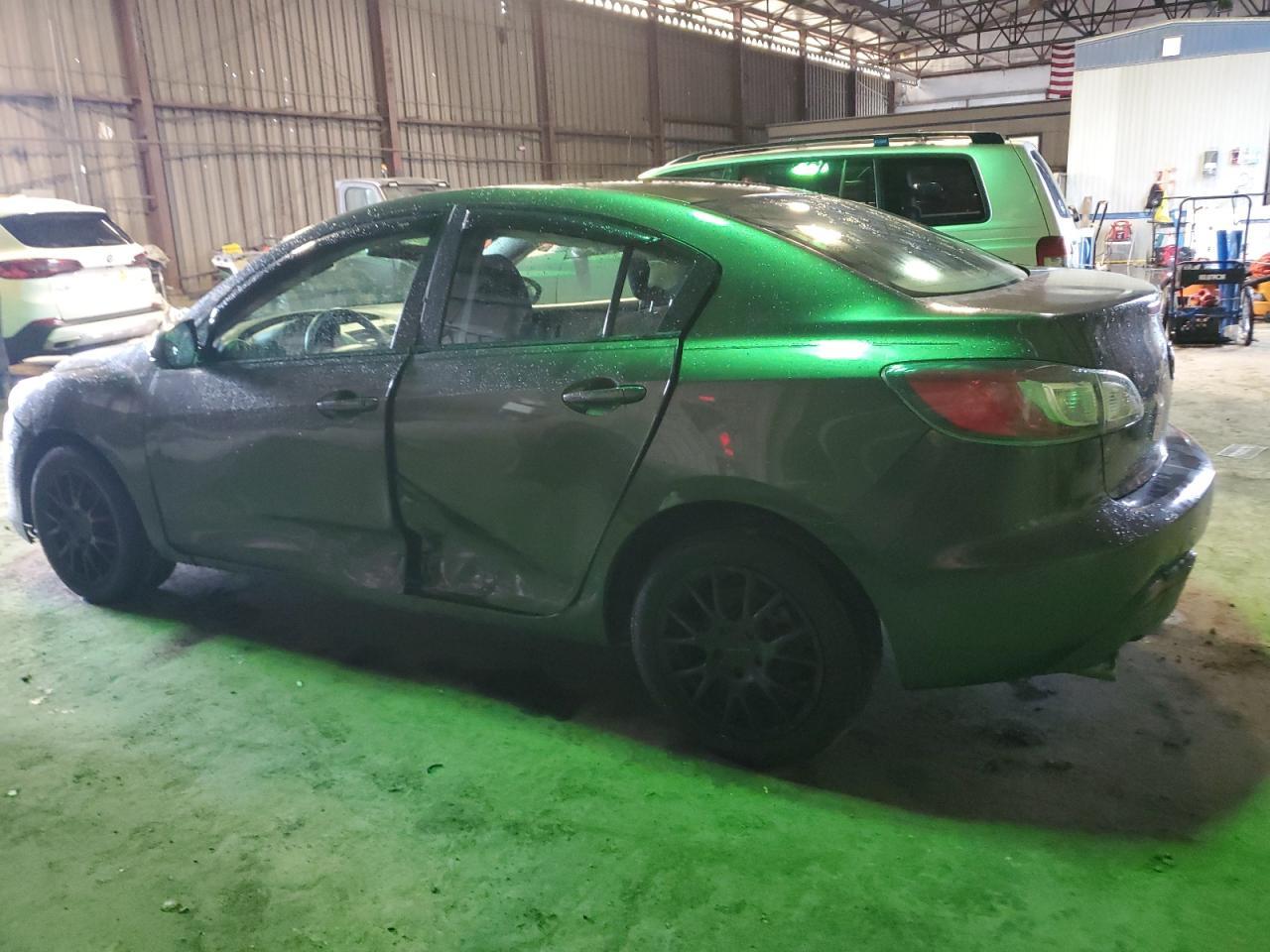 2010 MAZDA 3