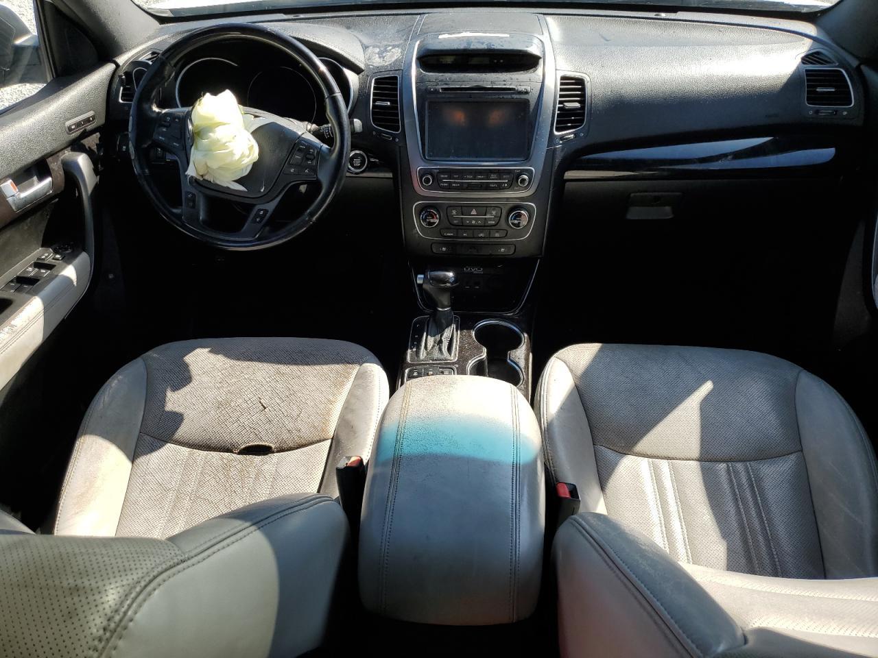 2014 KIA SORENTO