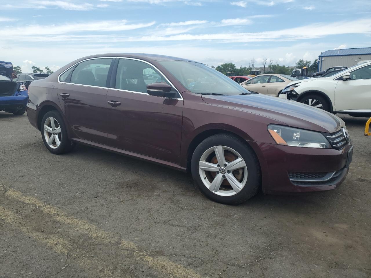 2014 VOLKSWAGEN Passat