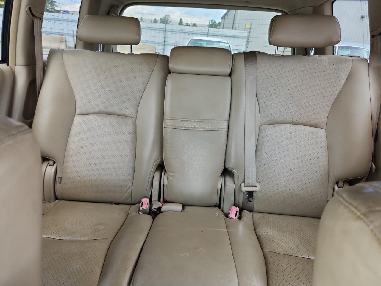 2005 TOYOTA HIGHLANDER
