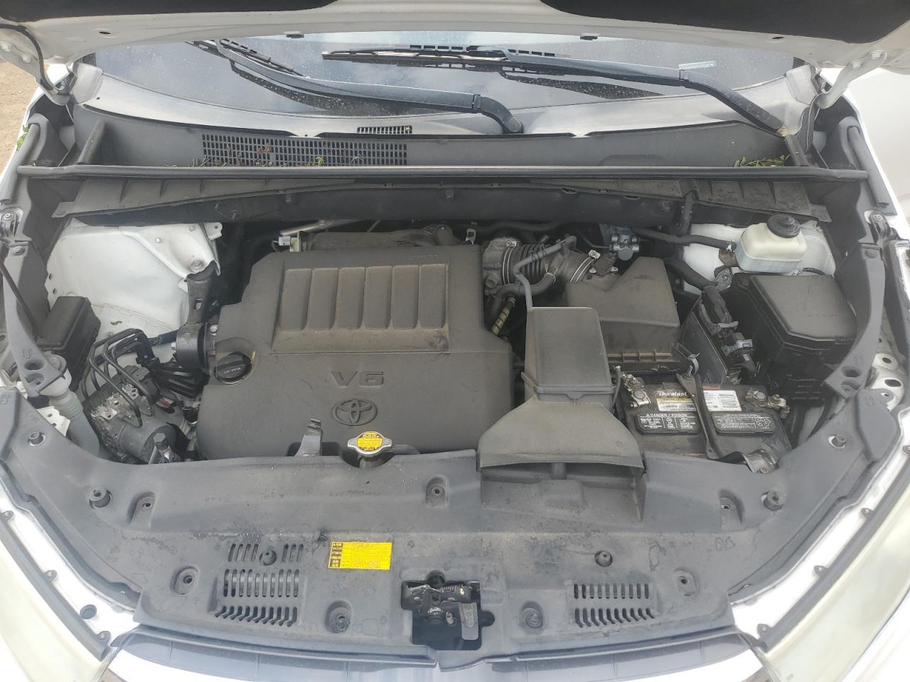 2015 TOYOTA HIGHLANDER