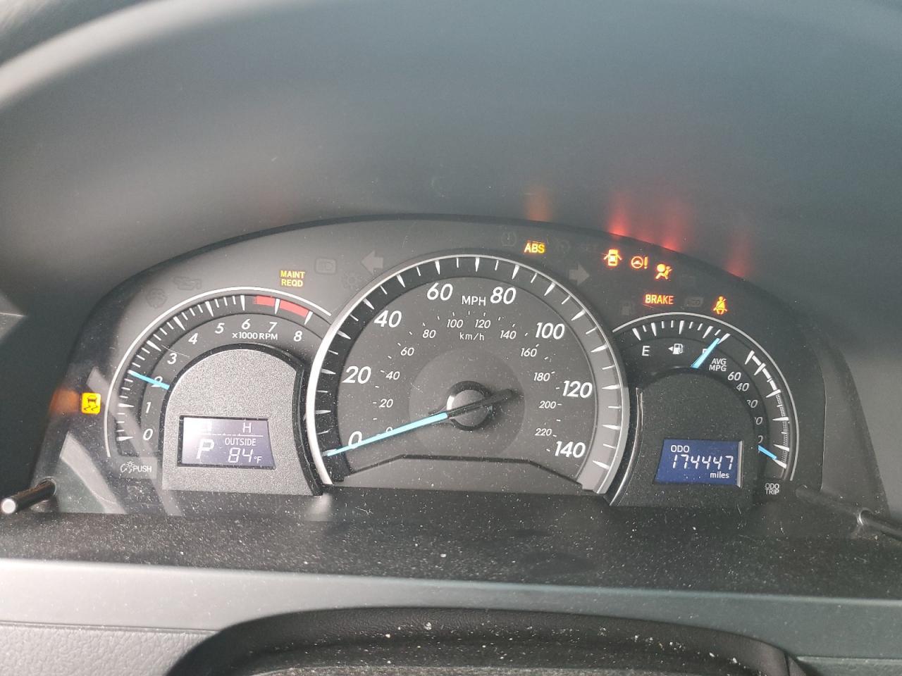 2014 TOYOTA CAMRY