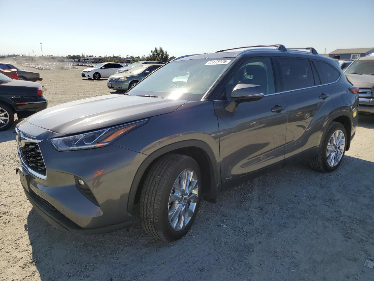2023 TOYOTA HIGHLANDER
