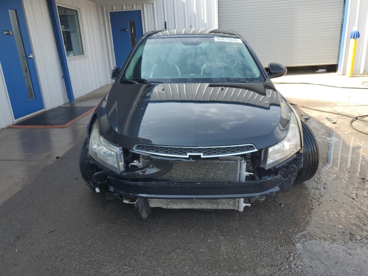 2011 CHEVROLET CRUZE