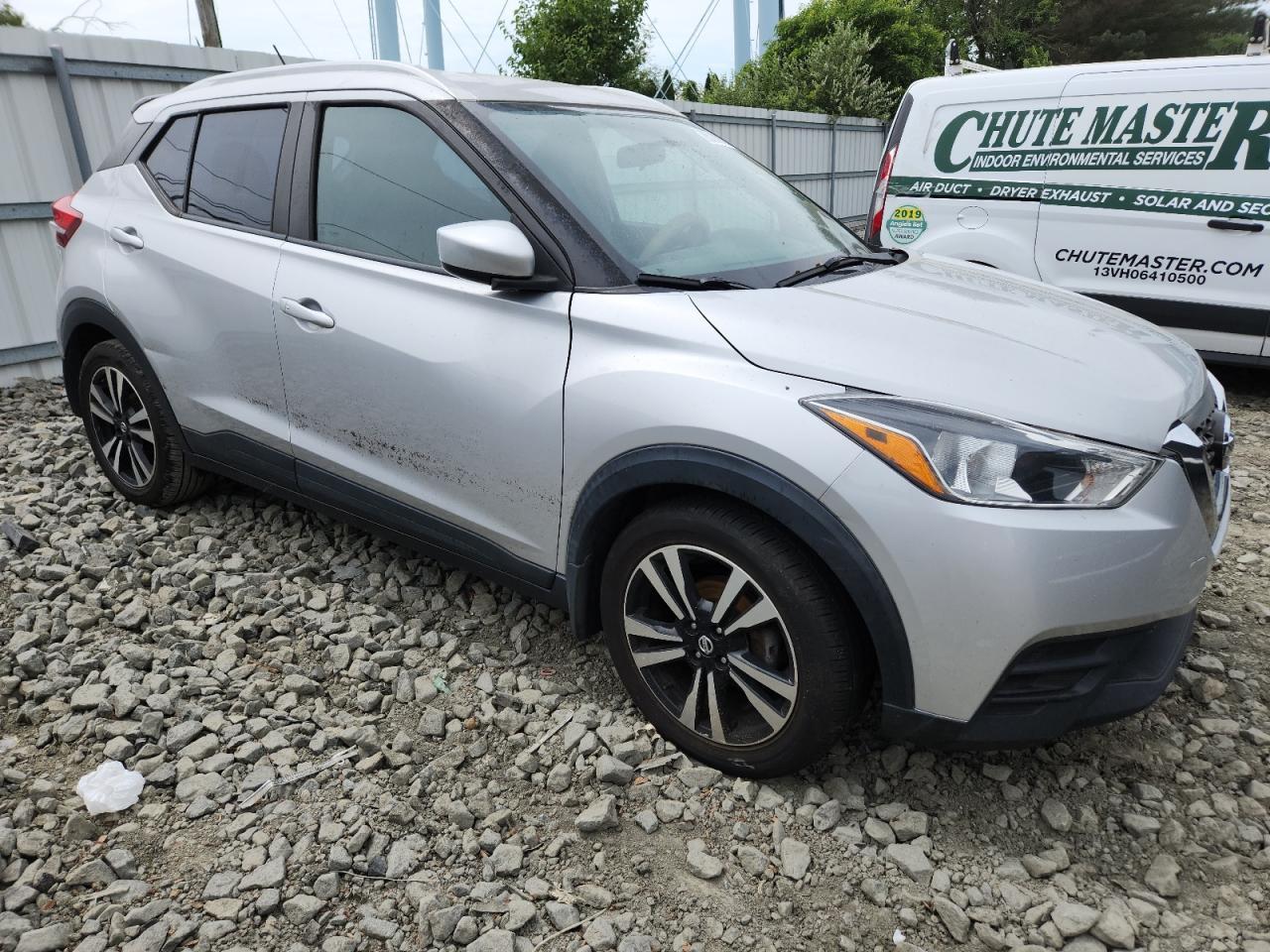 2018 NISSAN KICKS