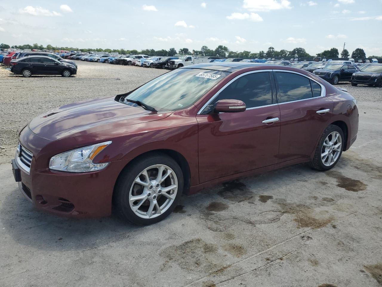 2012 NISSAN Maxima
