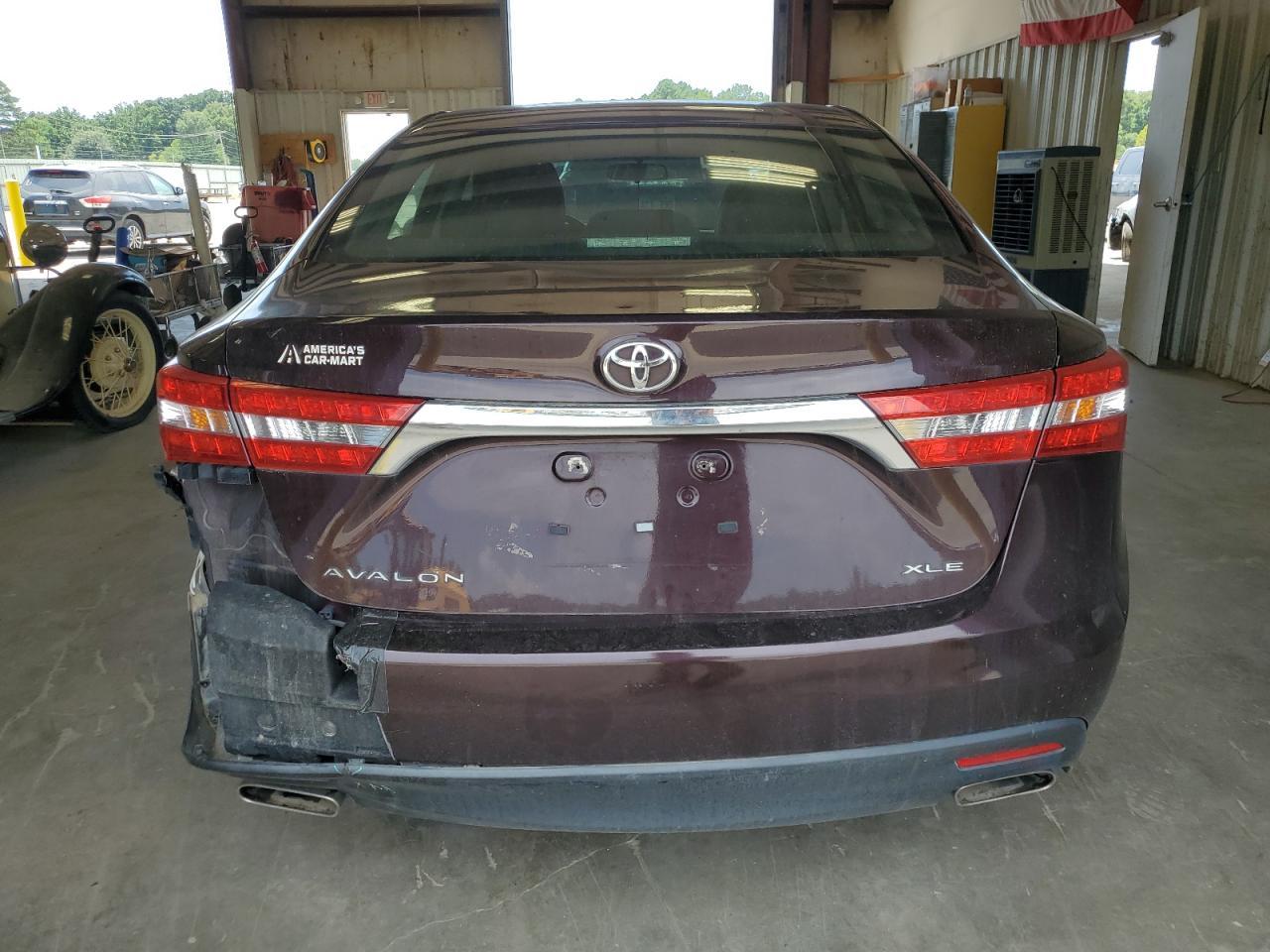 2013 TOYOTA Avalon