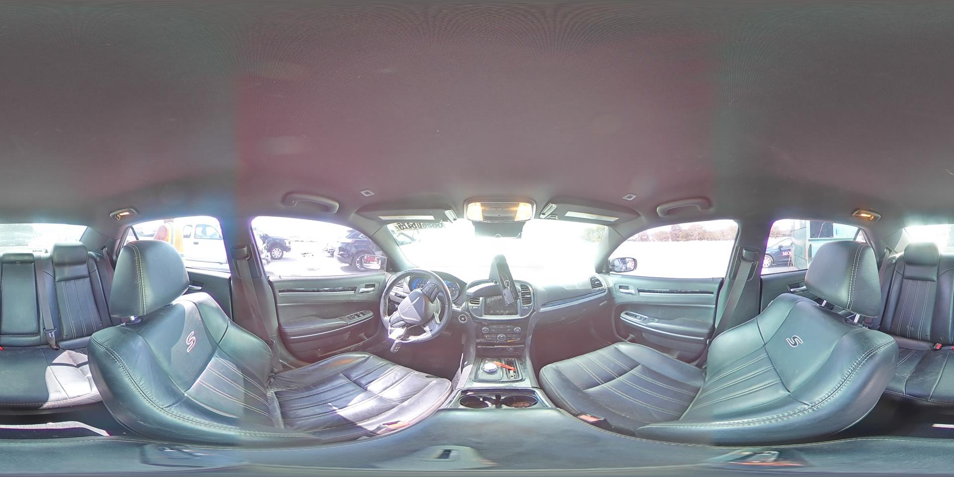 2019 CHRYSLER 300
