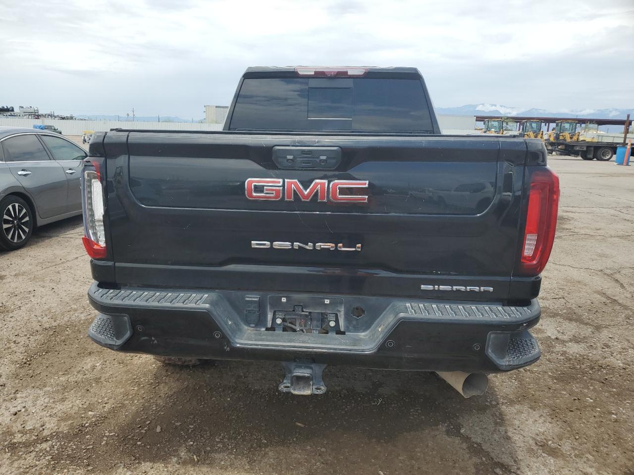 2023 GMC Sierra