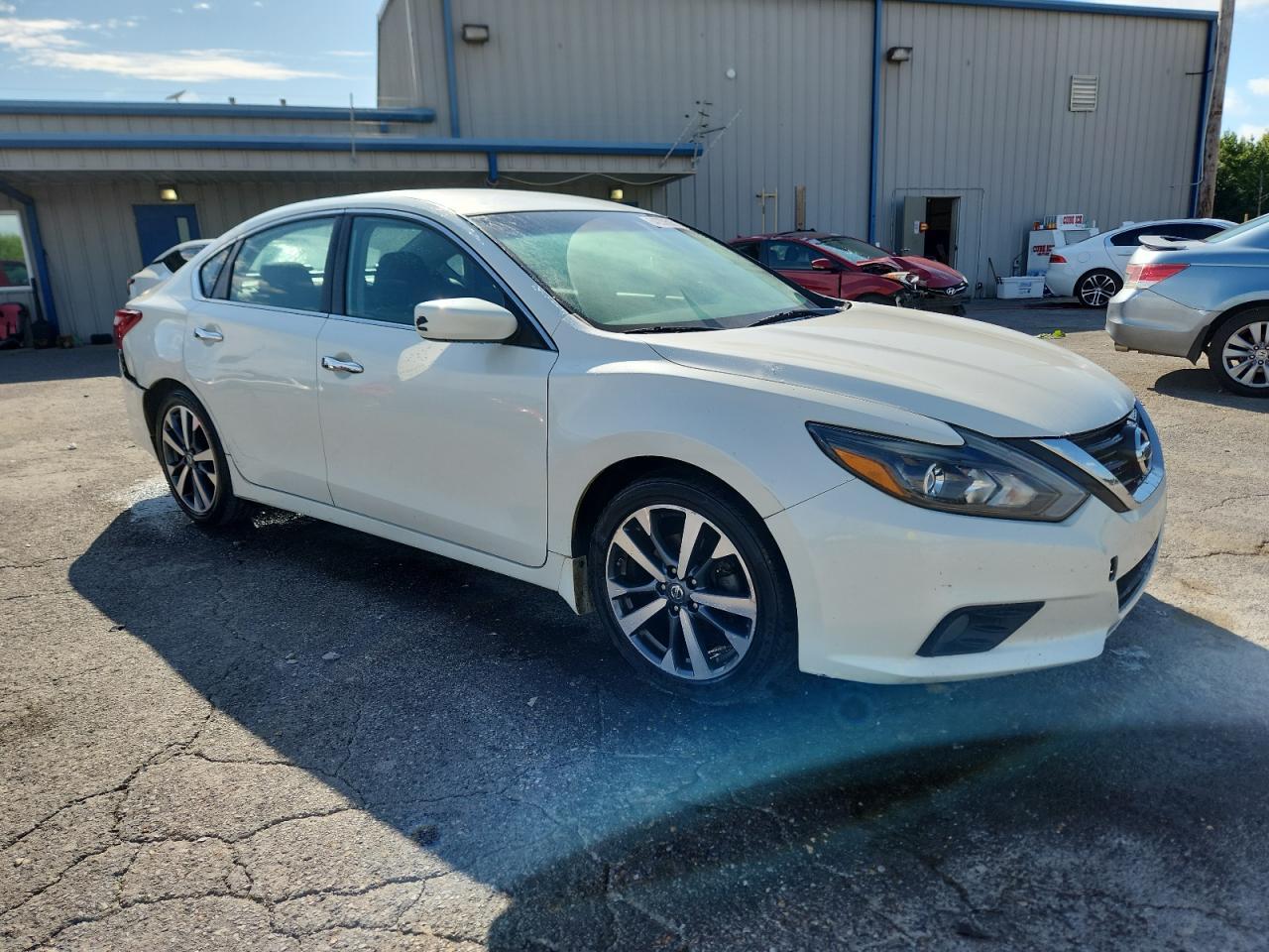 2017 NISSAN ALTIMA