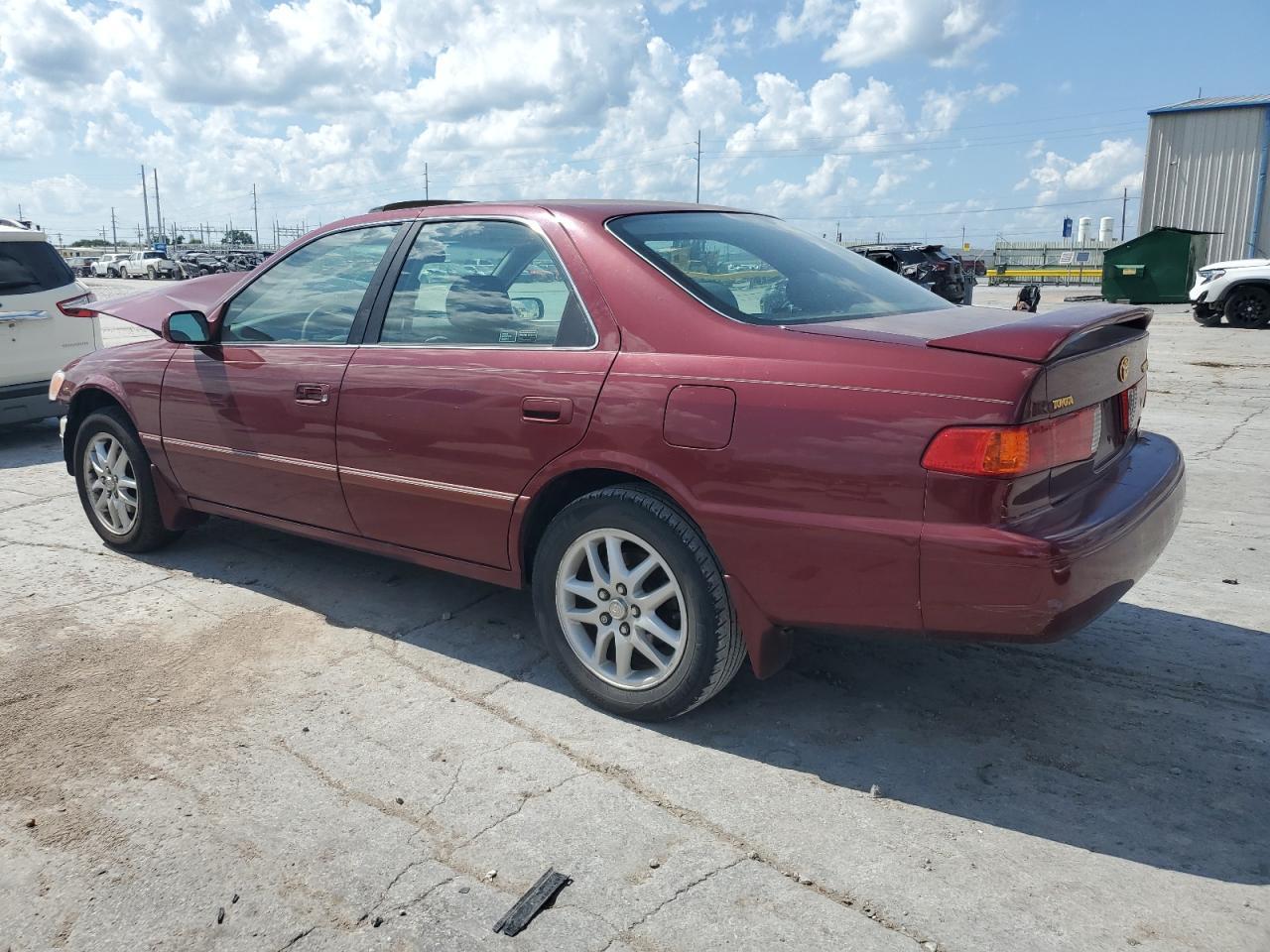 2000 TOYOTA CAMRY