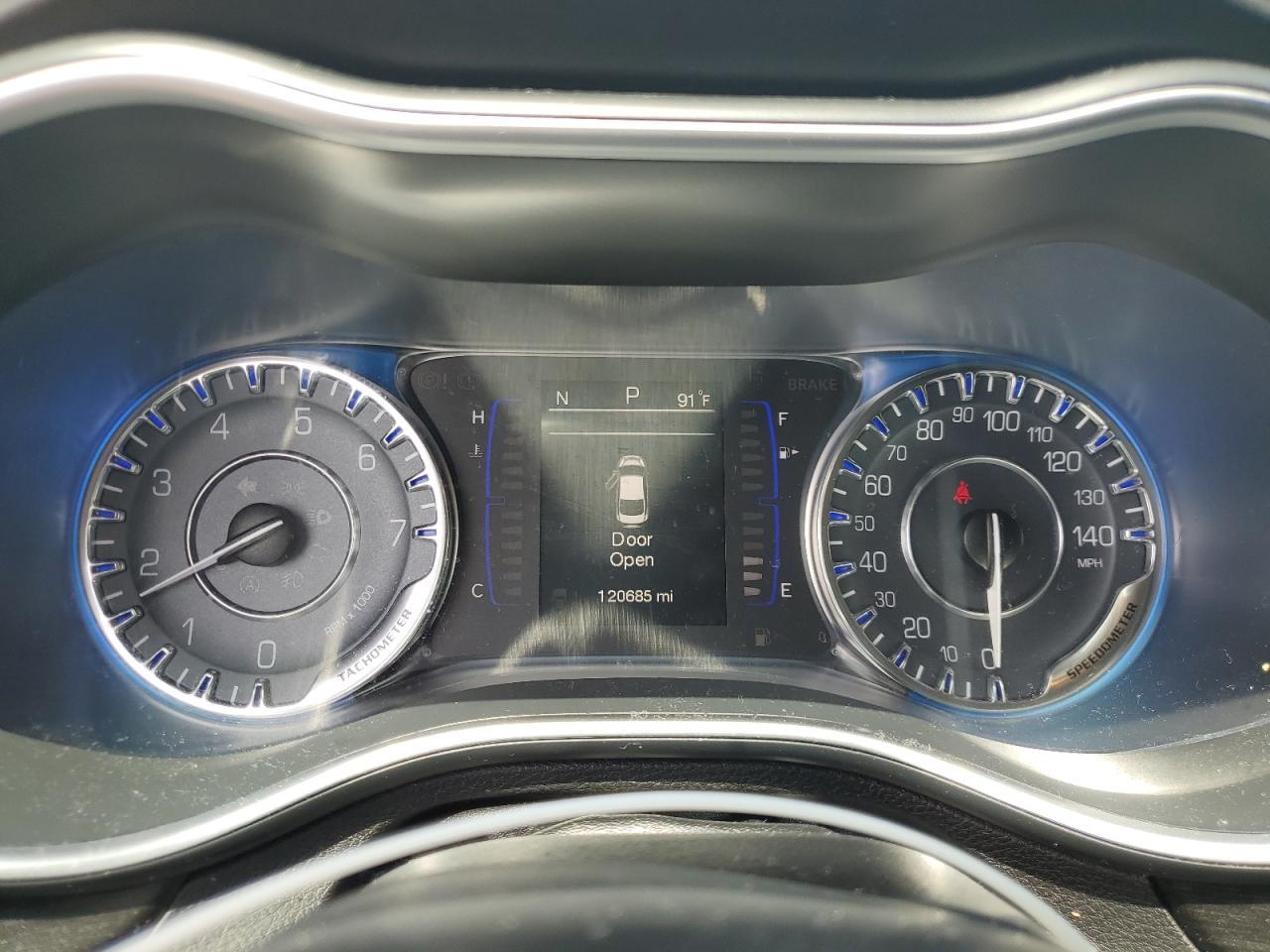2015 CHRYSLER 200