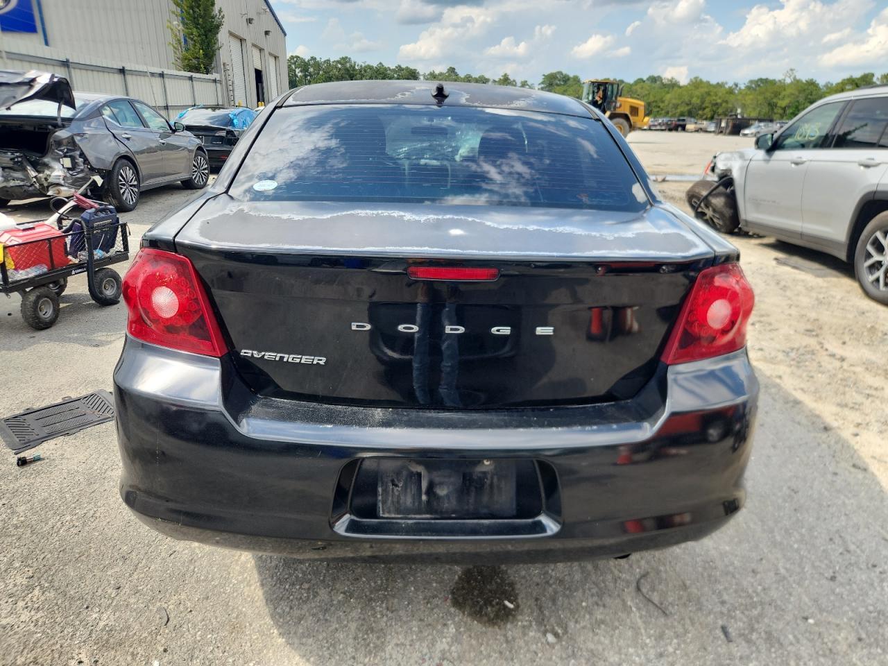 2012 DODGE Avenger
