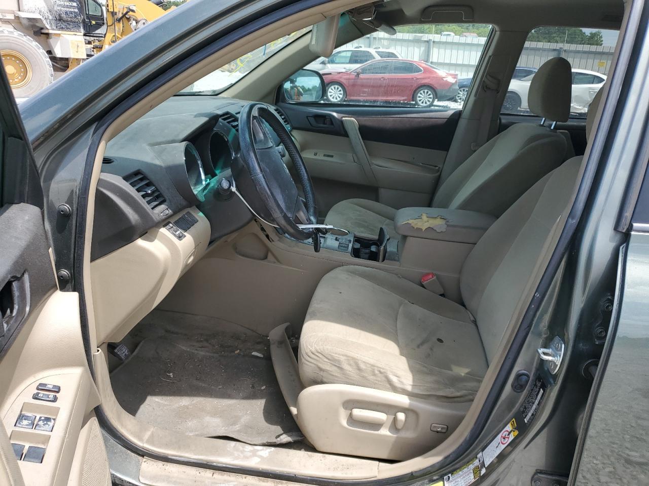 2010 TOYOTA HIGHLANDER