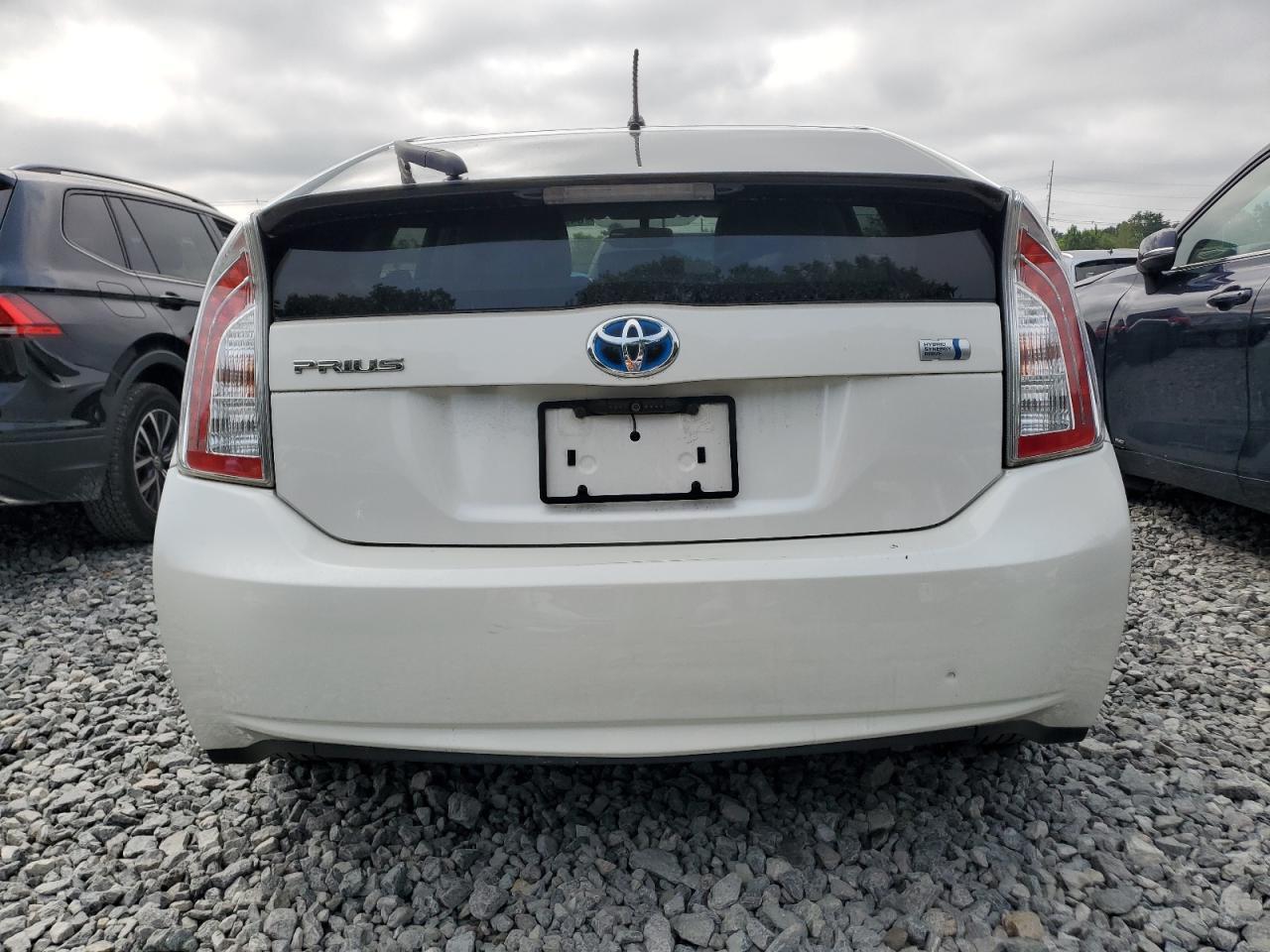 2014 TOYOTA PRIUS