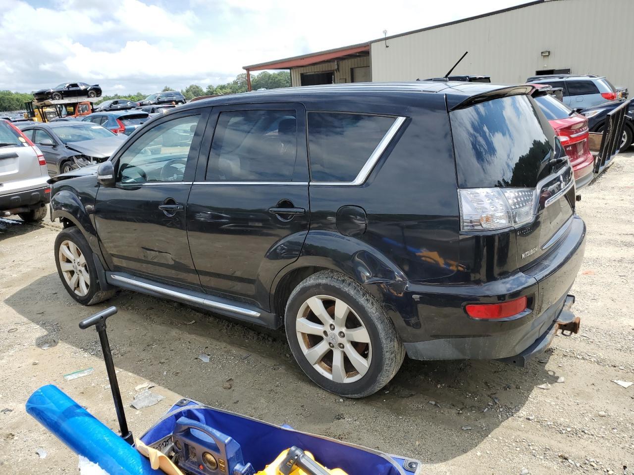 2010 MITSUBISHI outlander