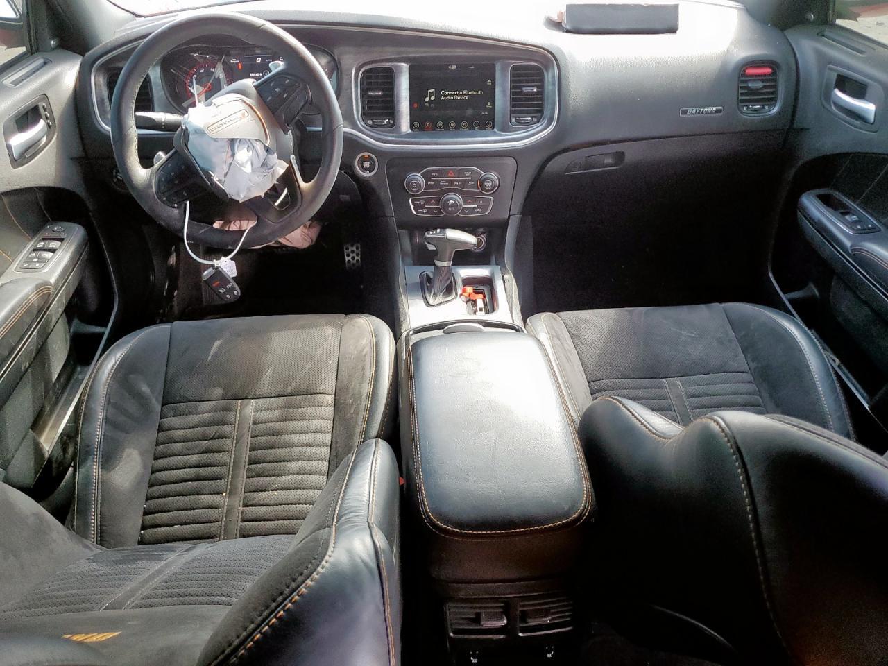 2017 DODGE CHARGER