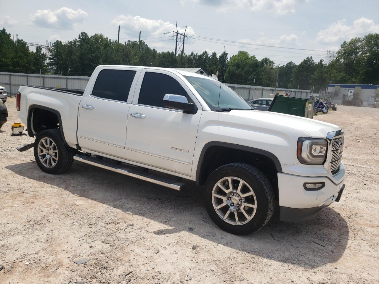2017 GMC Sierra