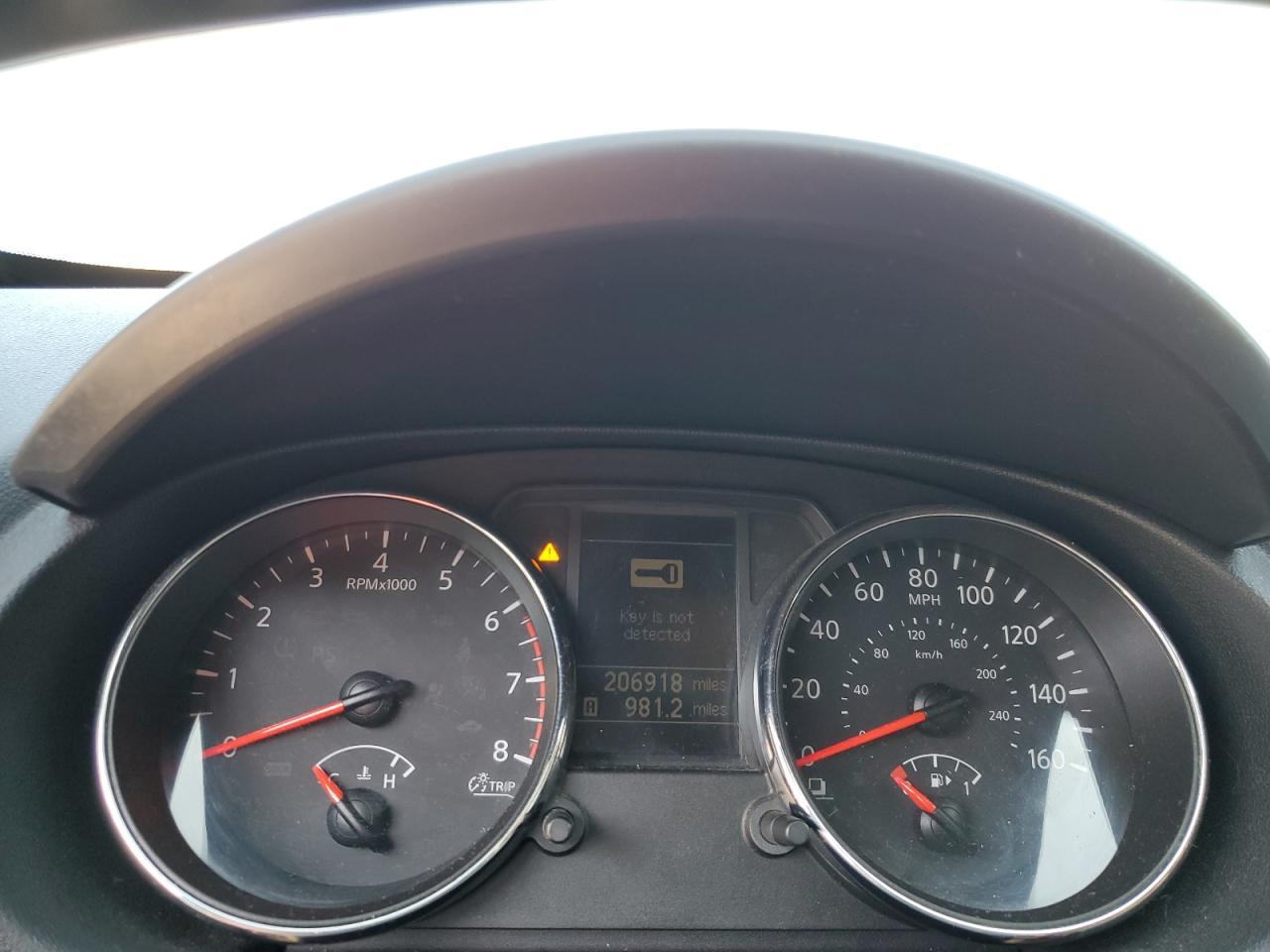 2011 NISSAN ROGUE