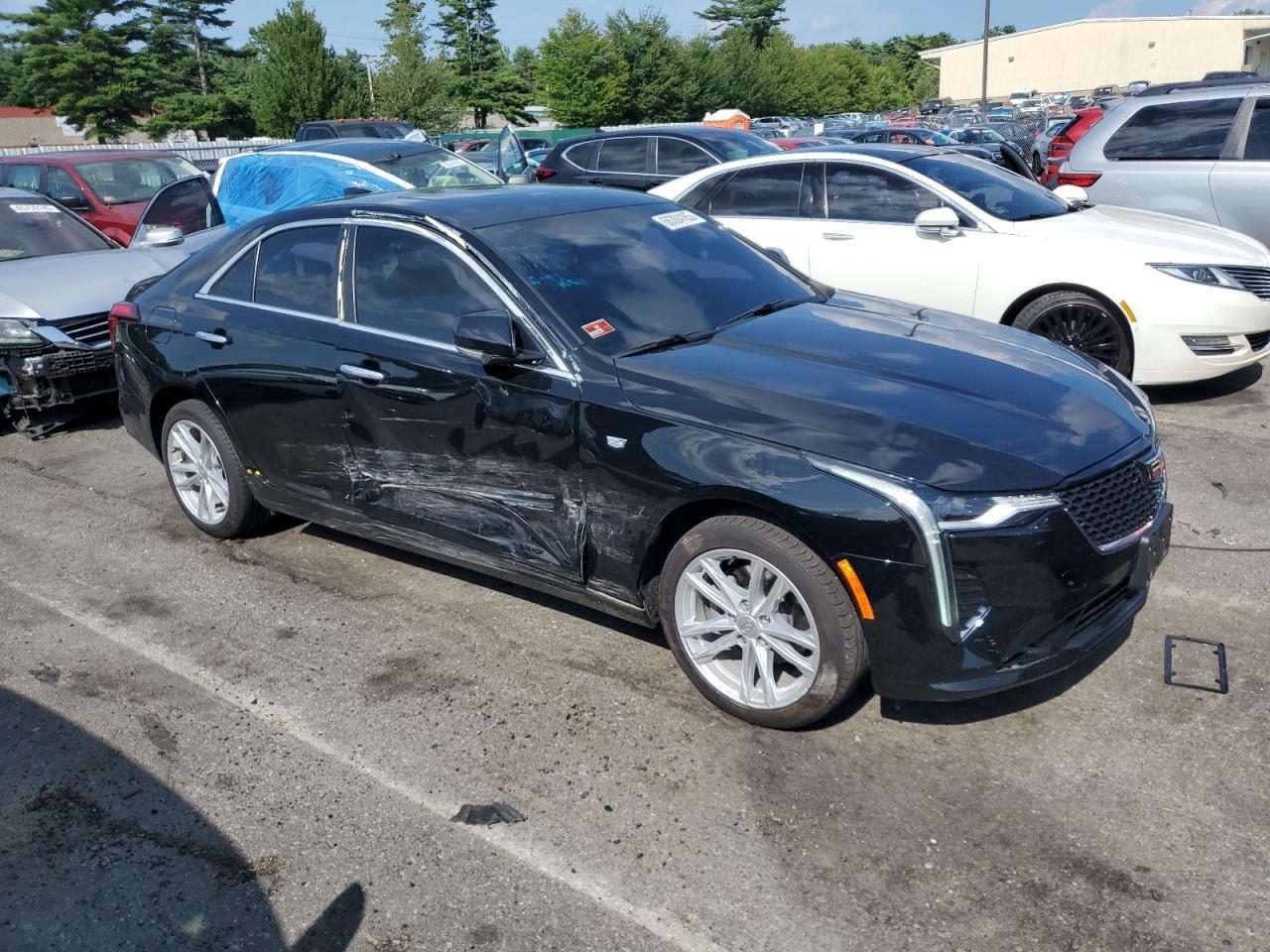 2022 CADILLAC CT4