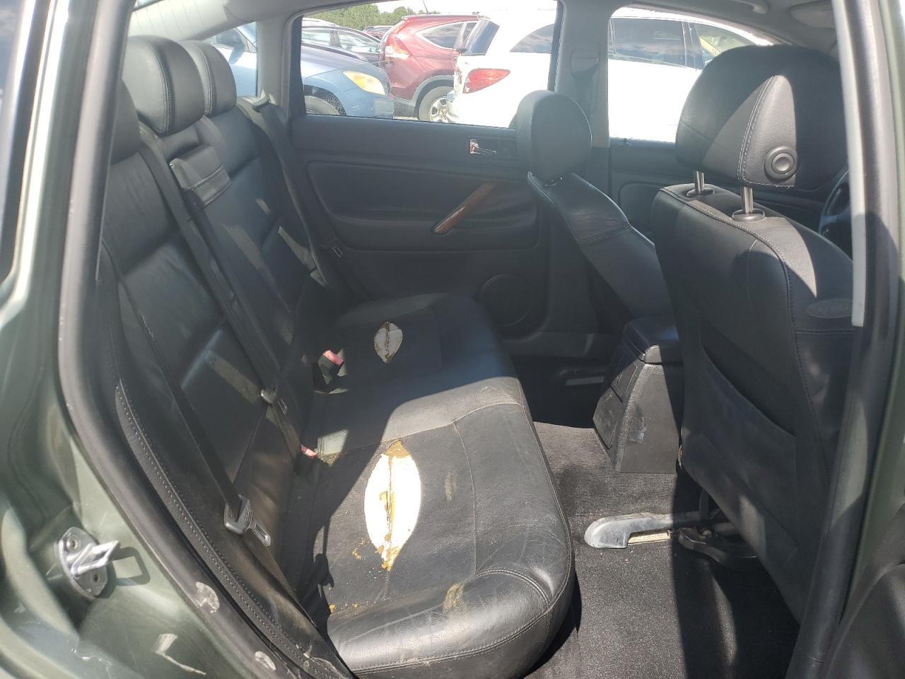2002 VOLKSWAGEN Passat