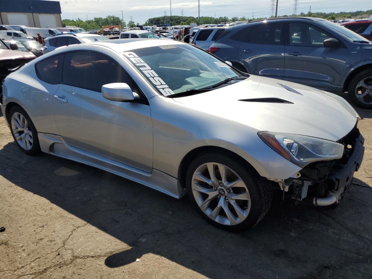 2013 HYUNDAI GENESIS