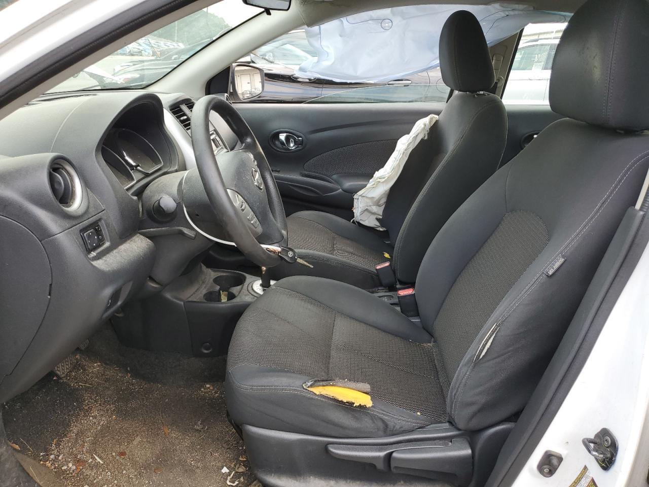 2016 NISSAN VERSA