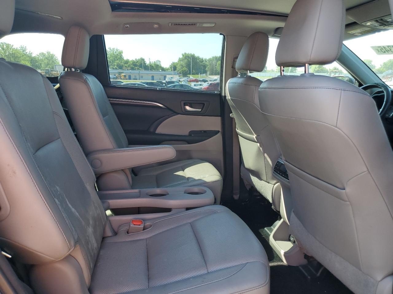 2014 TOYOTA HIGHLANDER