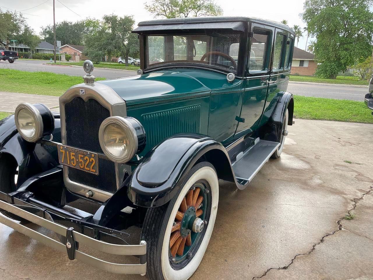 1927 BUICK 4 Door