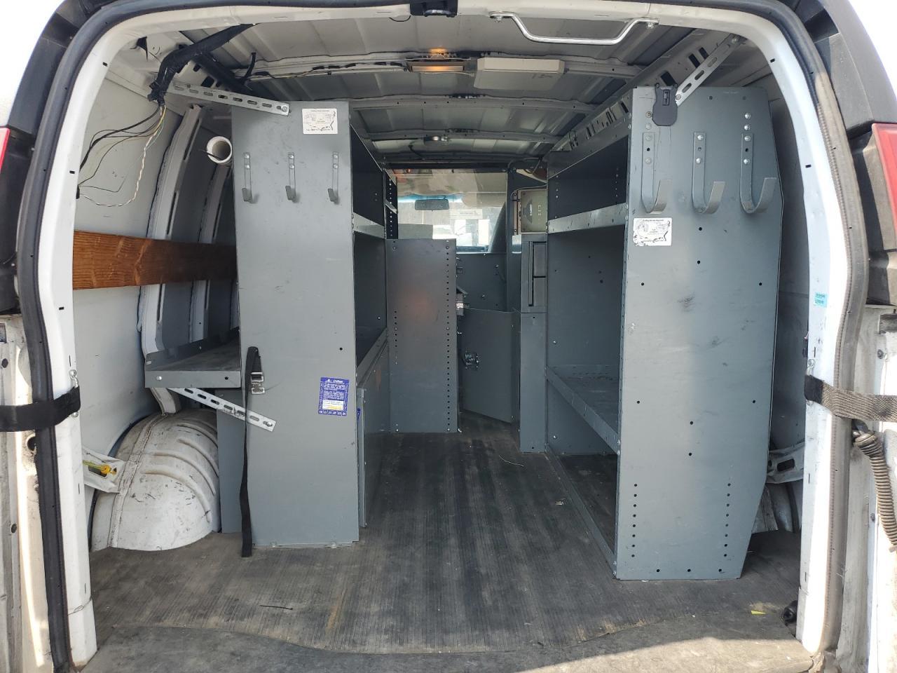 2013 CHEVROLET EXPRESS 2500