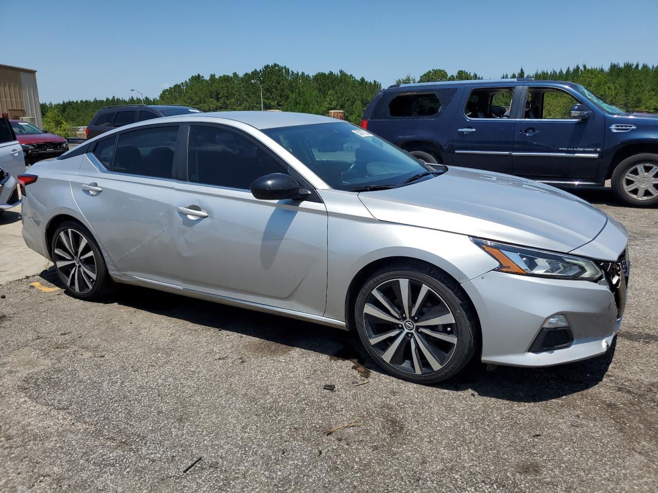 2022 NISSAN ALTIMA
