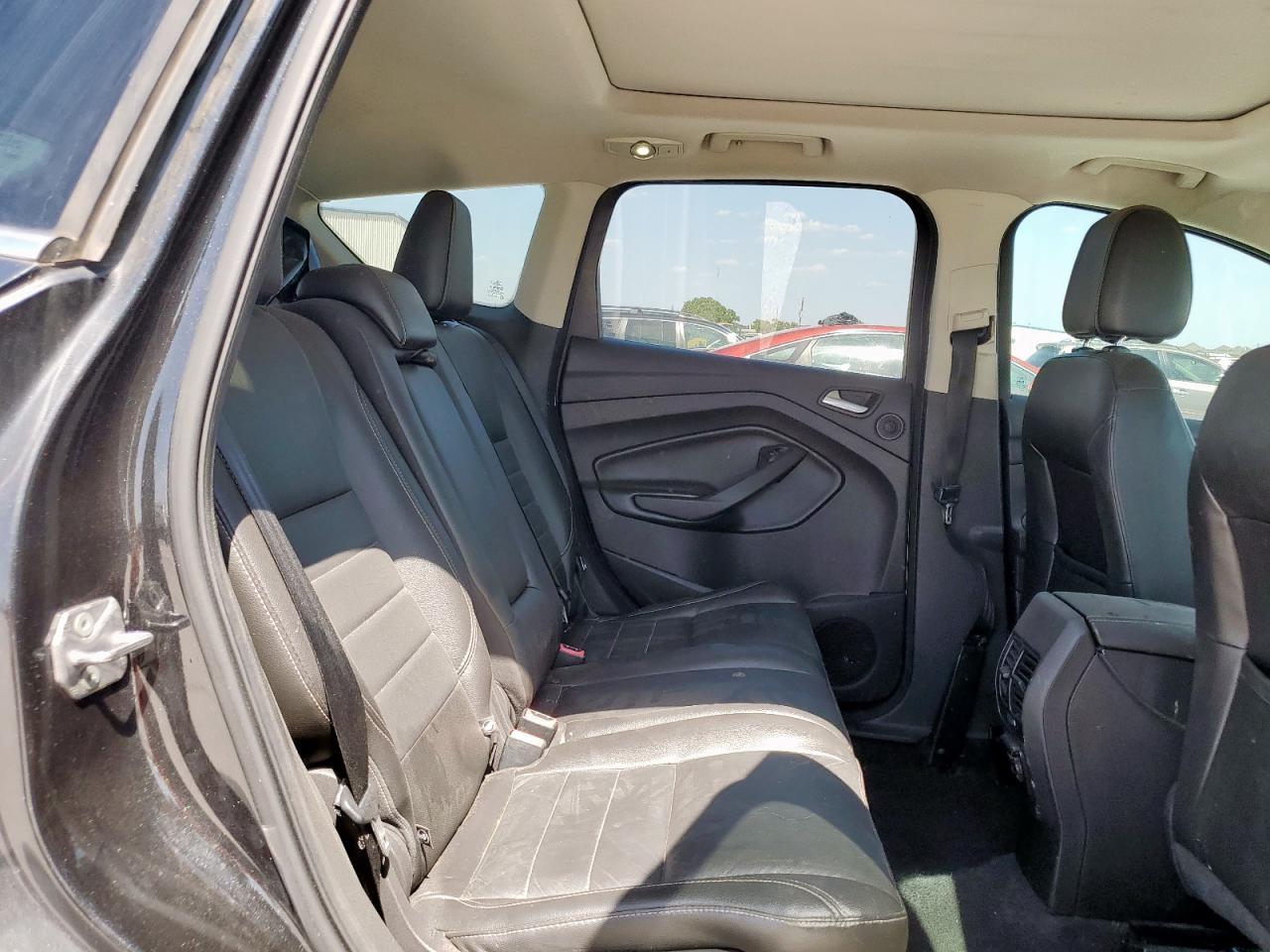 2015 FORD ESCAPE