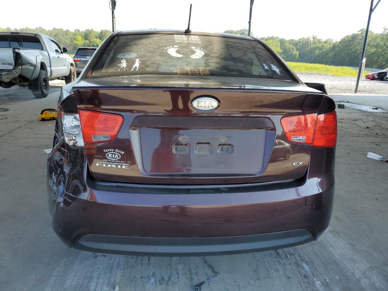 2010 KIA FORTE