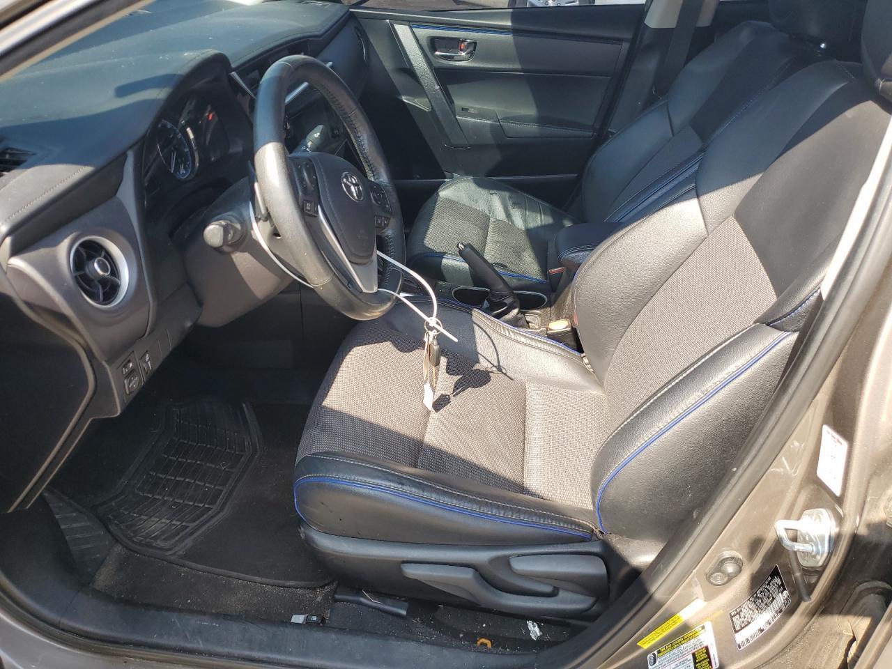 2017 TOYOTA COROLLA