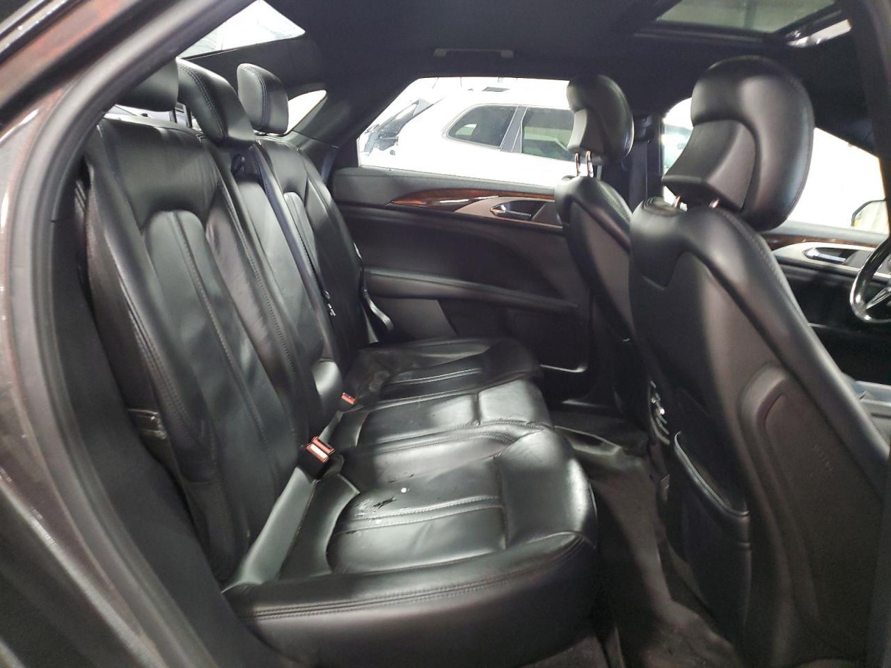 2017 LINCOLN MKZ