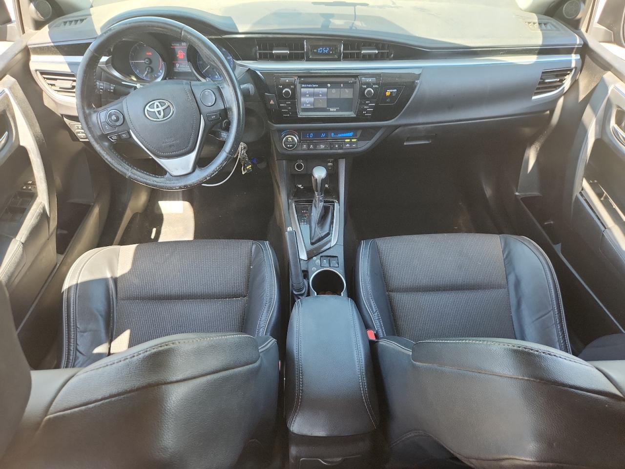 2015 TOYOTA COROLLA