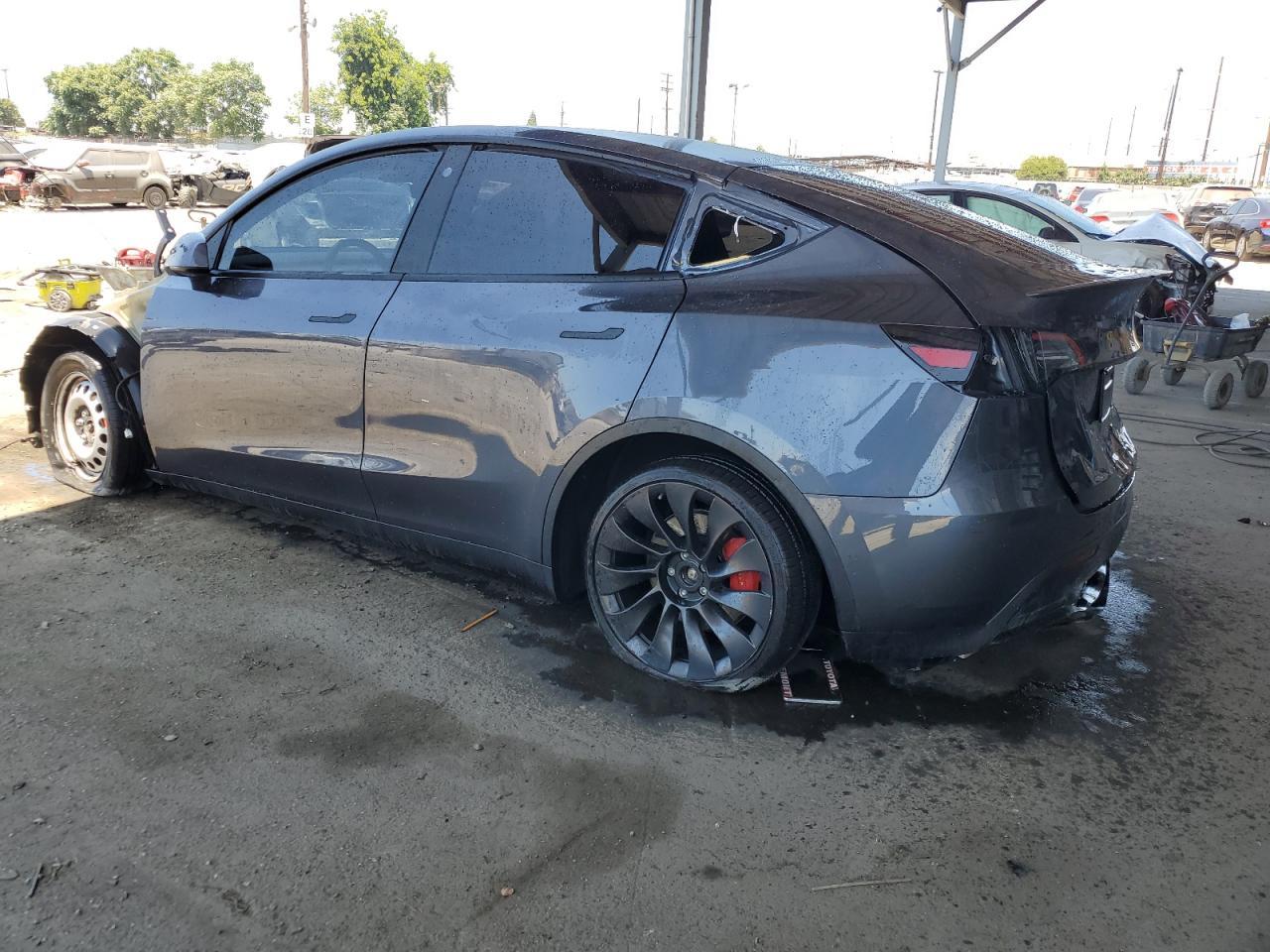2022 TESLA MODEL Y