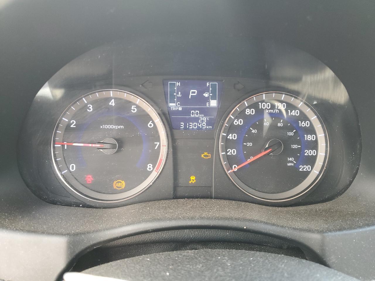 2015 HYUNDAI ACCENT