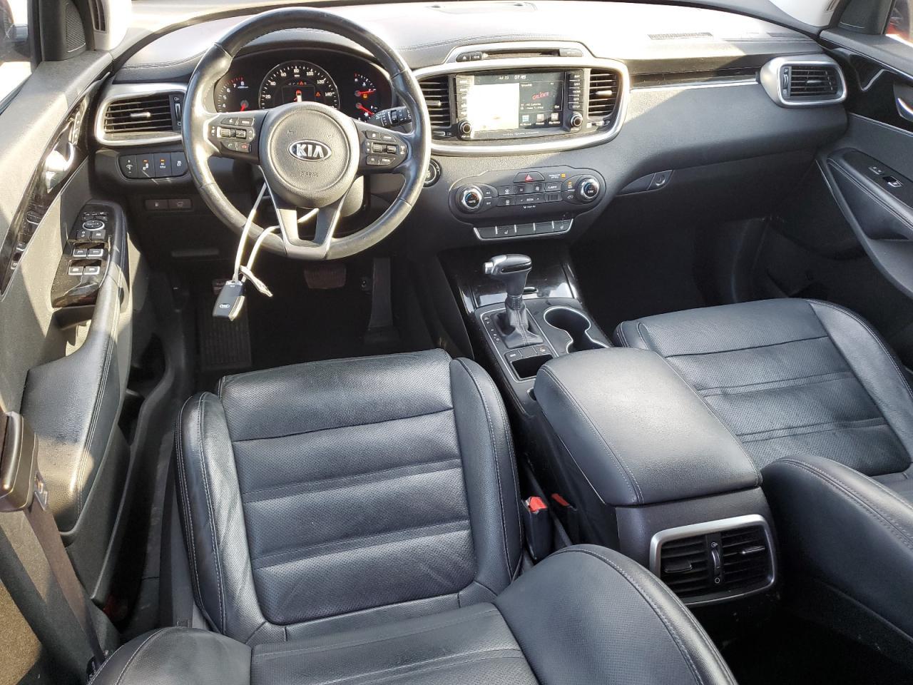 2016 KIA SORENTO