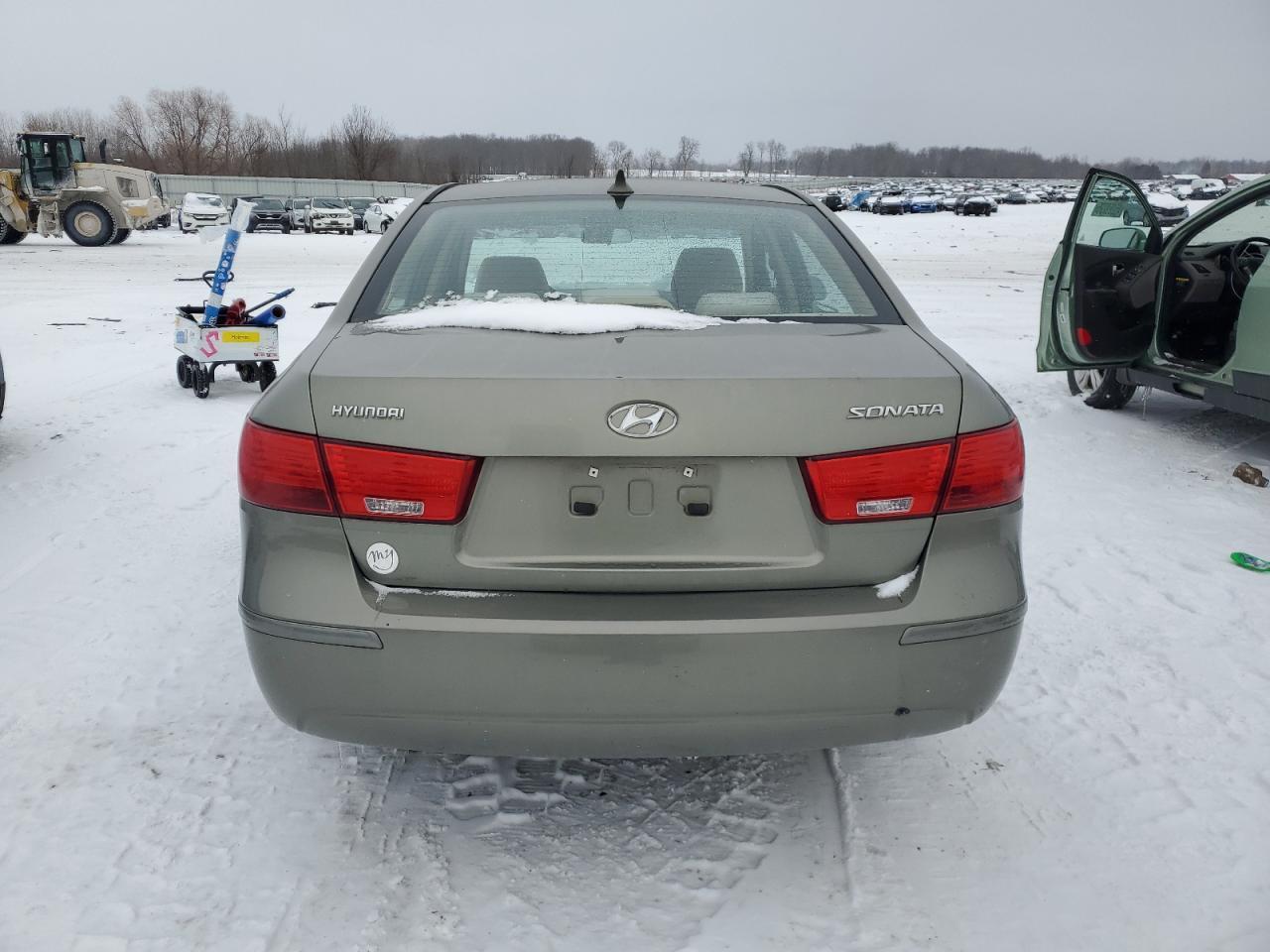 2010 HYUNDAI SONATA