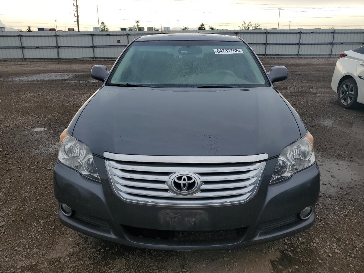 2008 TOYOTA Avalon