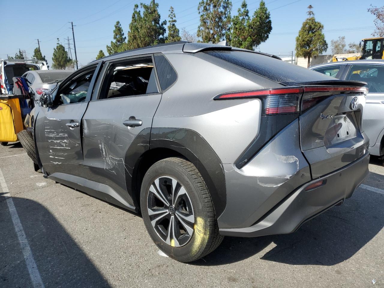 2023 TOYOTA BZ4X